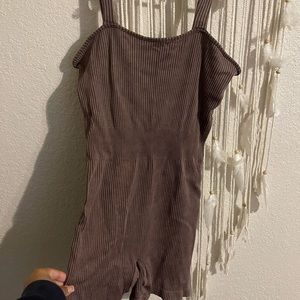 One piece short set